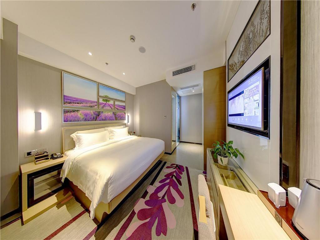 Lavande Hotel (Chengdu Dafeng Shixi Park Metro Station) 10/39