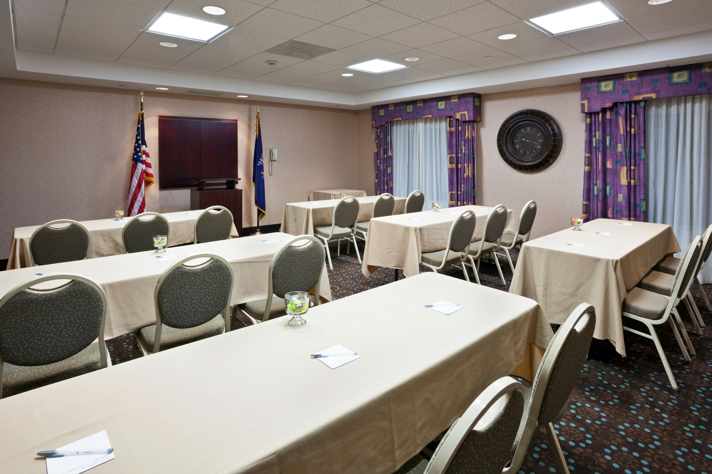 Hampton Inn Clifton Park 48/56