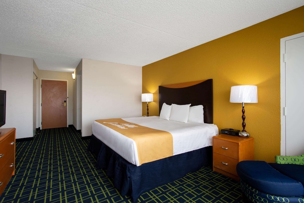 Days Inn by Wyndham Absecon Atlantic City Area 19/39