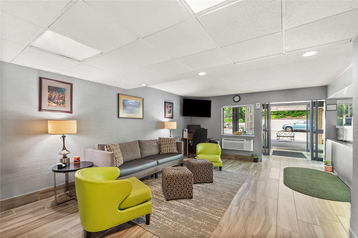 Quality Inn Harpers Ferry - Charles Town 4/12