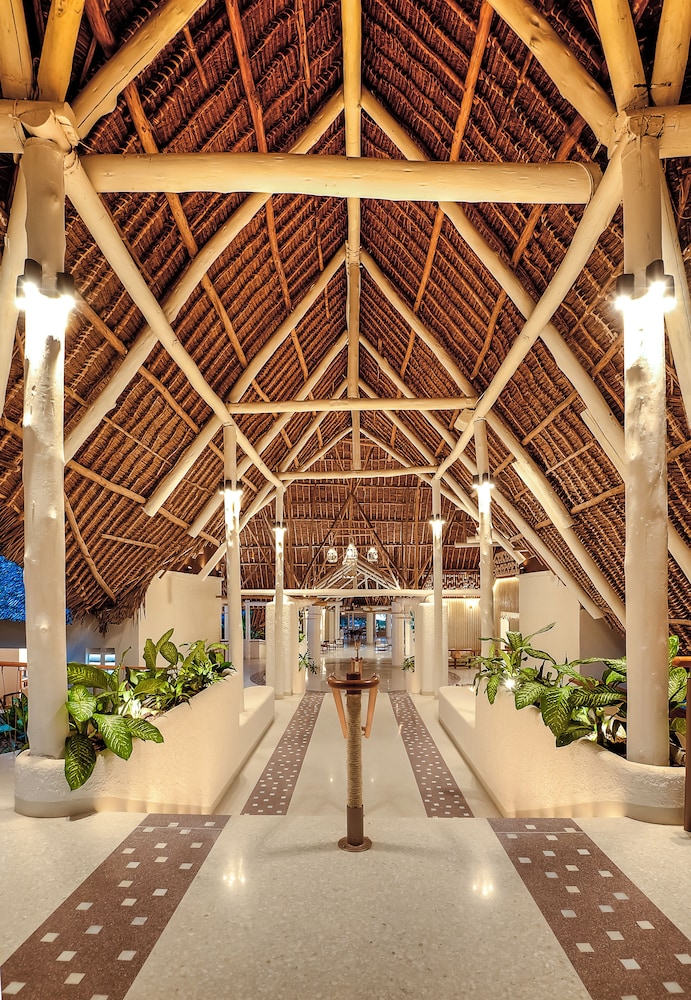 Diamonds Leisure Beach and Golf Resort 15/63