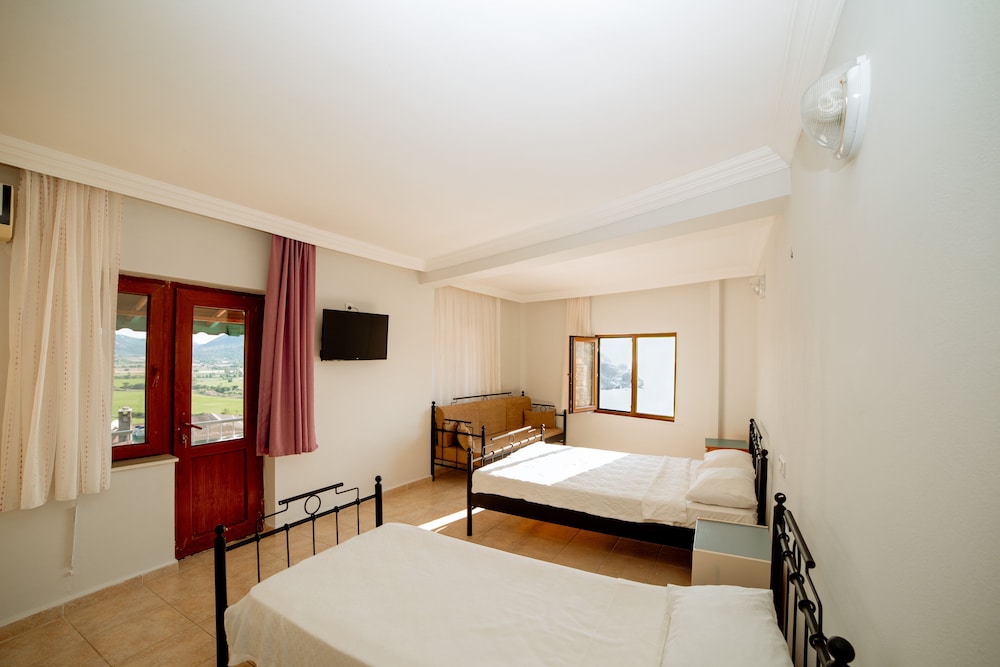 Gokceada Yakamoz Motel 6/50