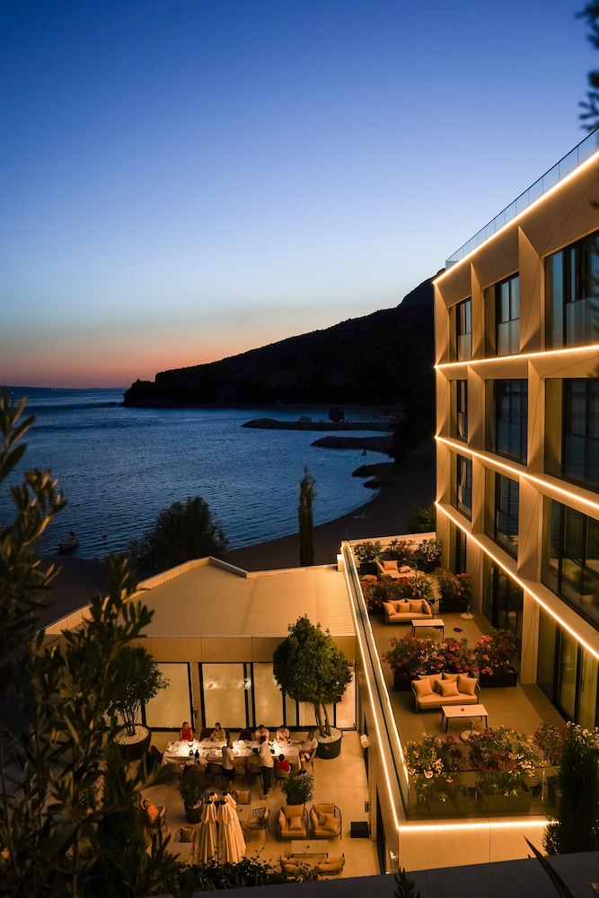 Medistone Hotel 46/50