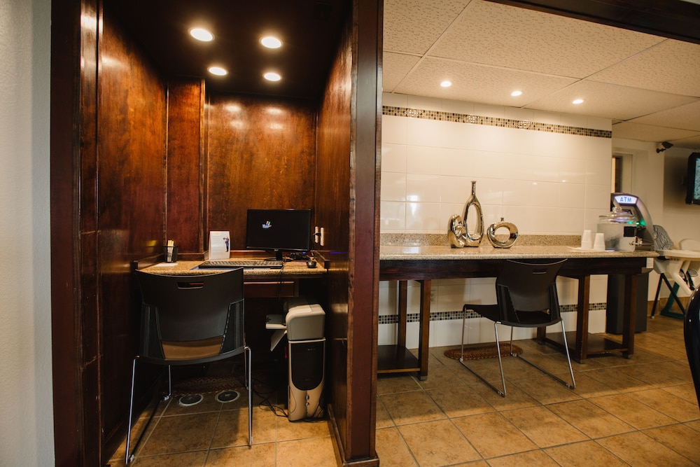Days Inn by Wyndham Minot 23/30