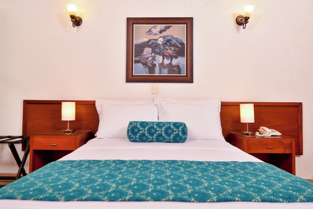 LA CAMPANA HOTEL BOUTIQUE 27/64