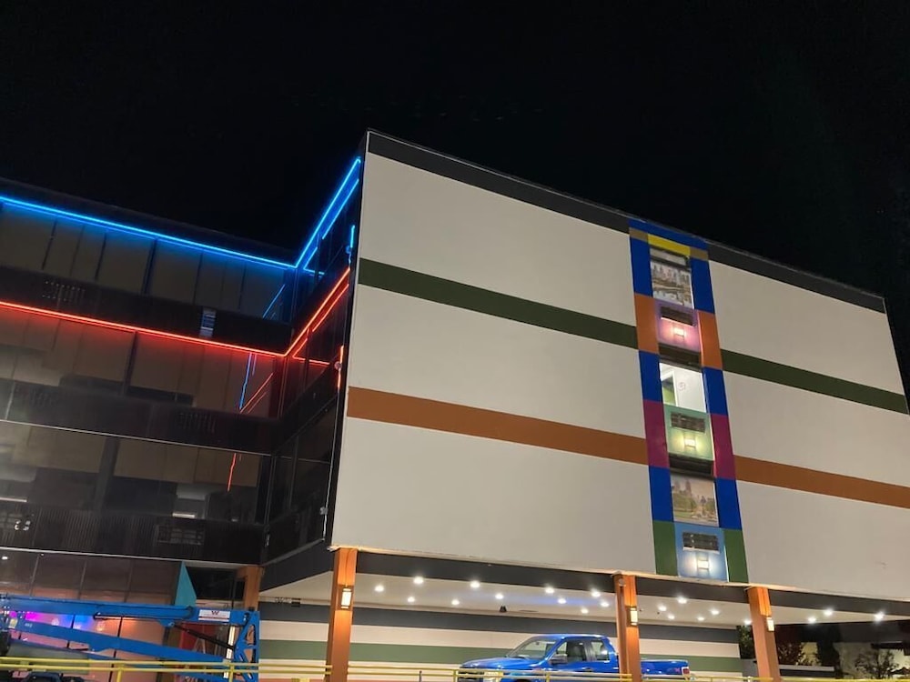 City Line Hotel 6/55