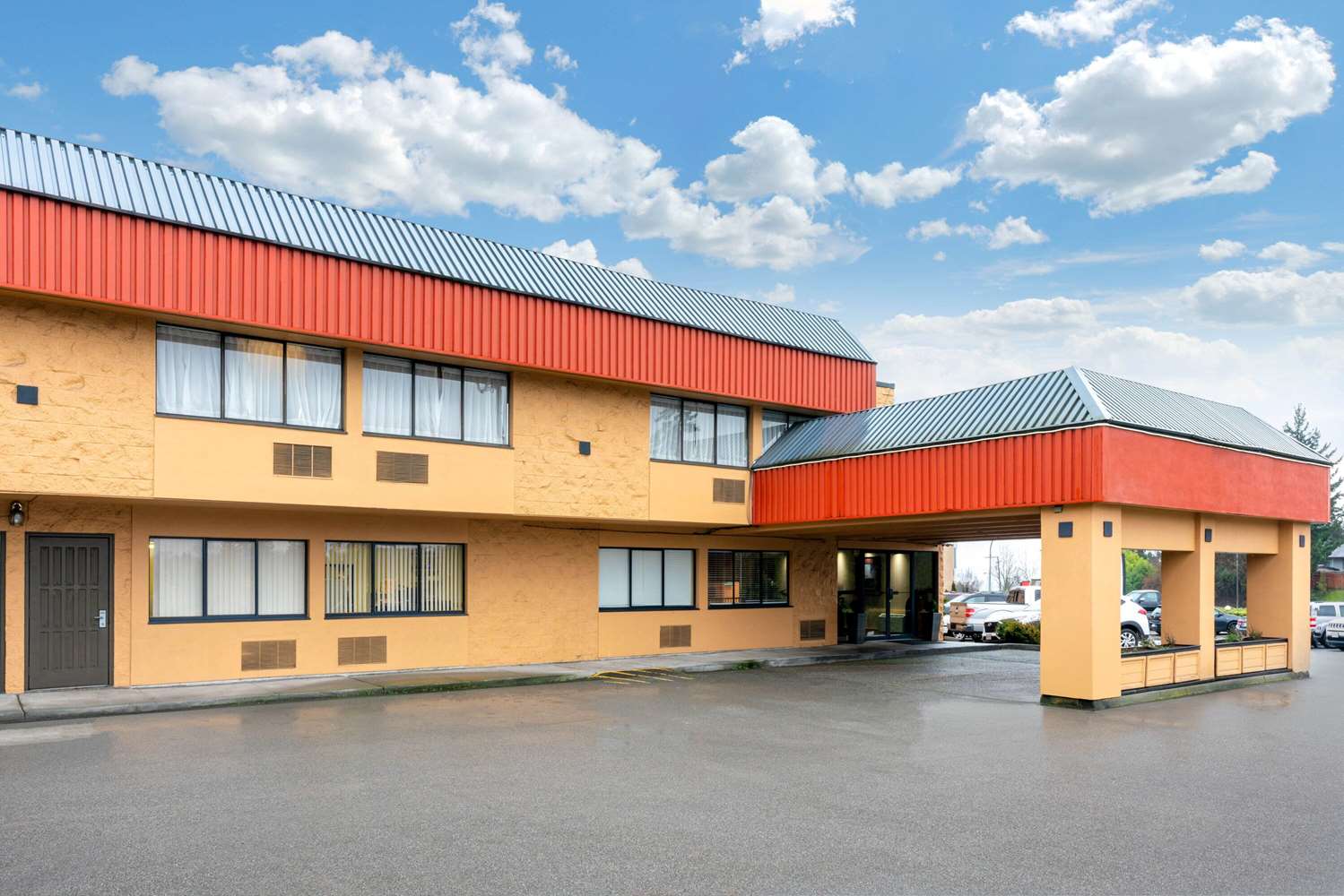 Ramada By Wyndham Coquitlam in COQUITLAM