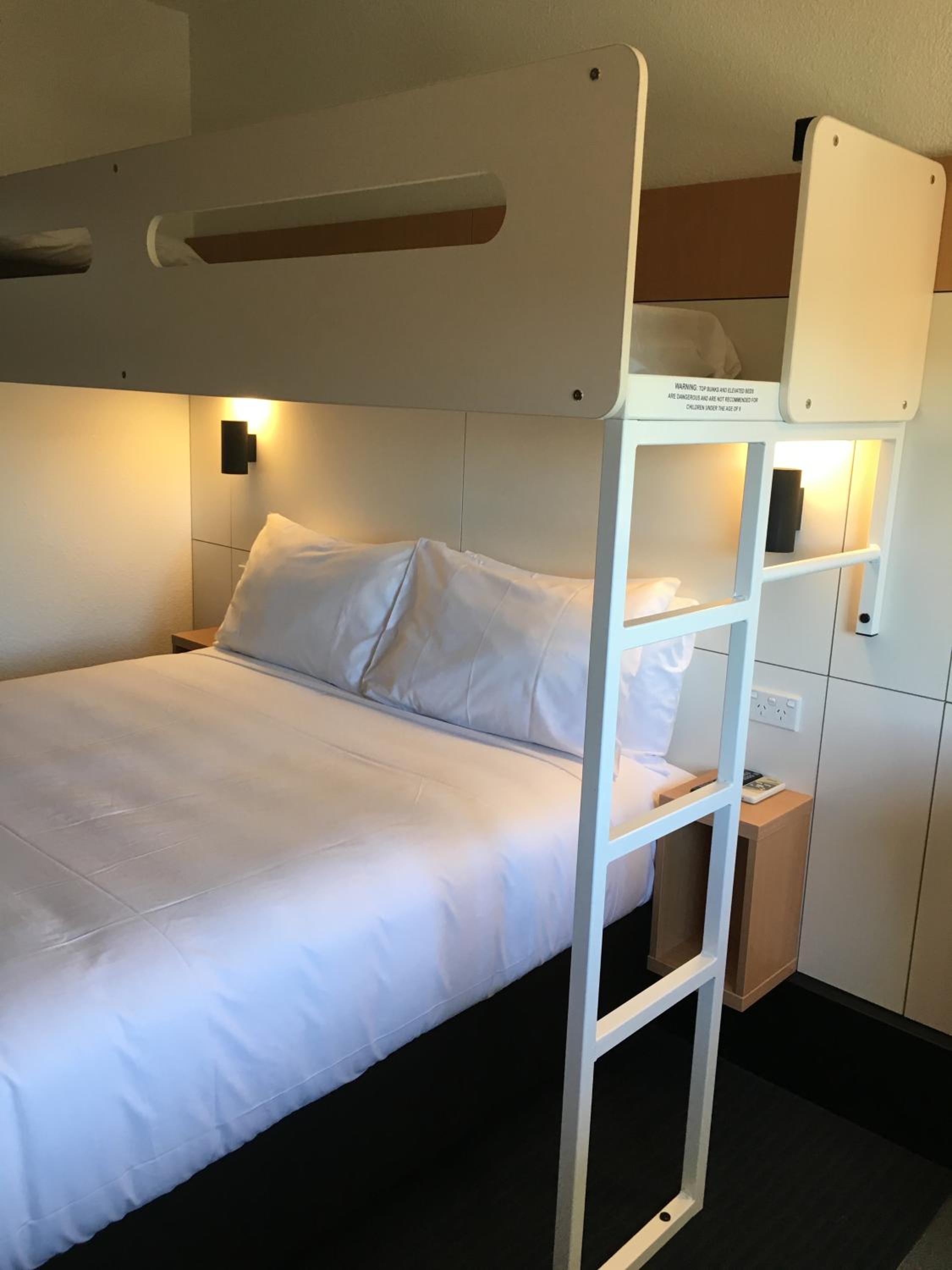 Room, Single, Bunk Bed, Queen Bed