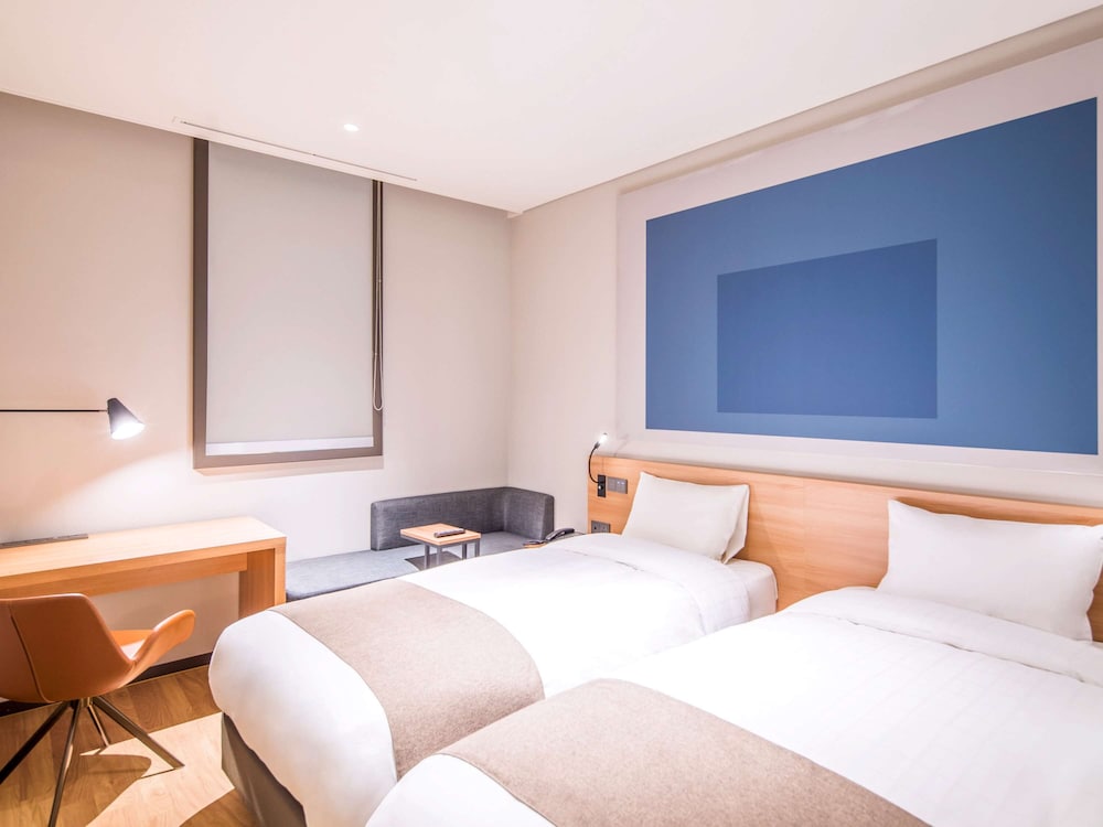 SUPERIOR, TWIN BEDS