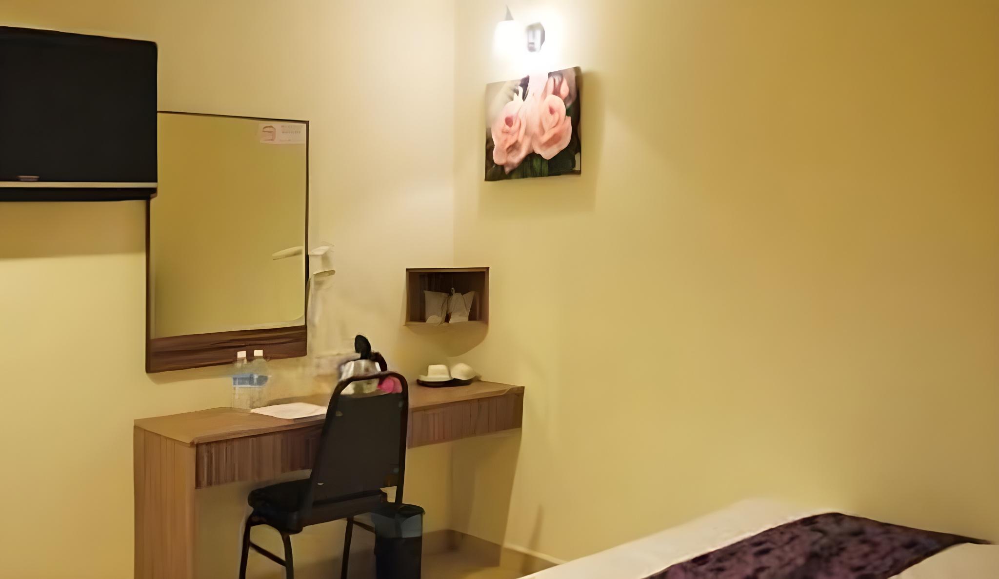 One Hotel Lintas Jaya 15/20