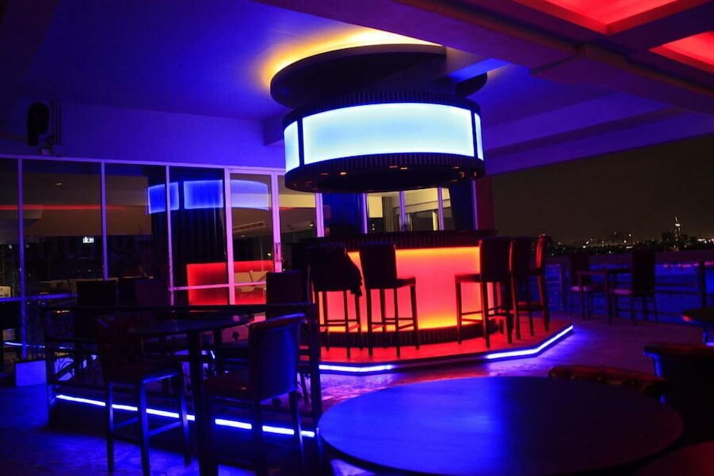 Sky Dome Resotel 5/69