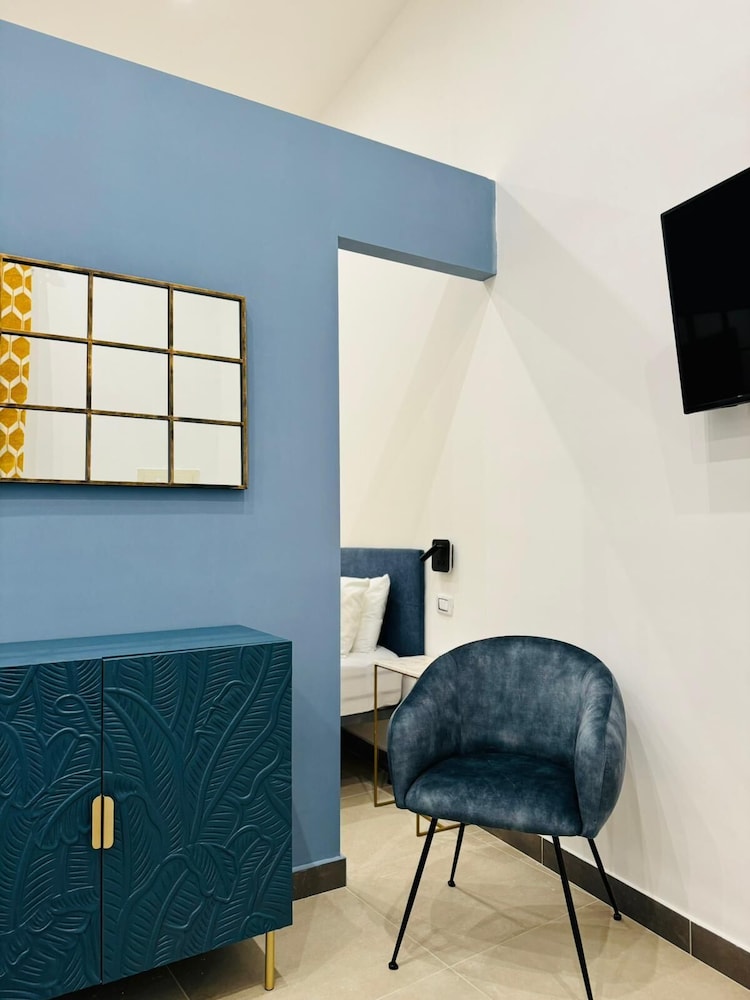 Boutique Hotel Piazza Carita 54/60