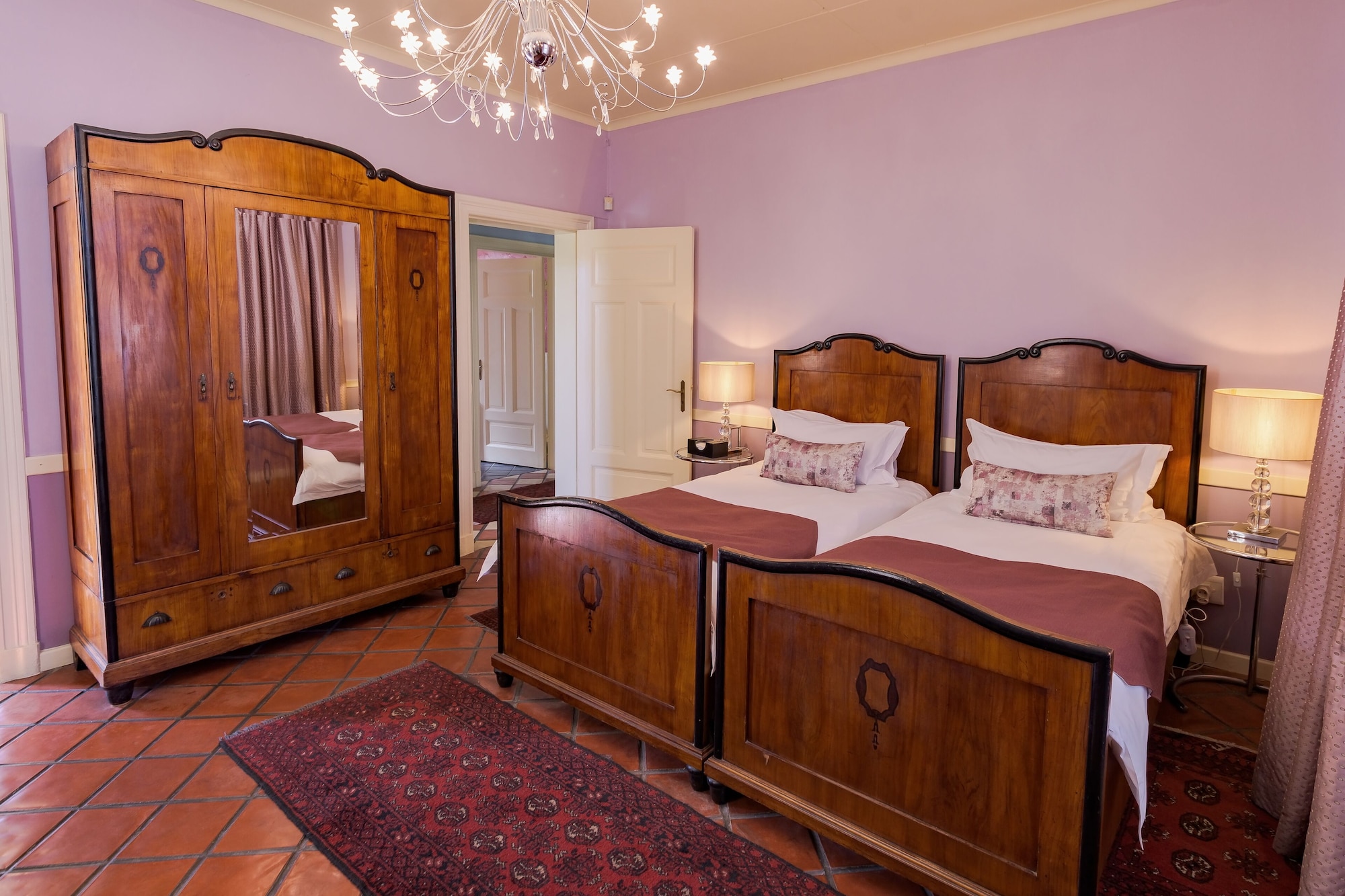 DESIGN, TWIN BEDS
