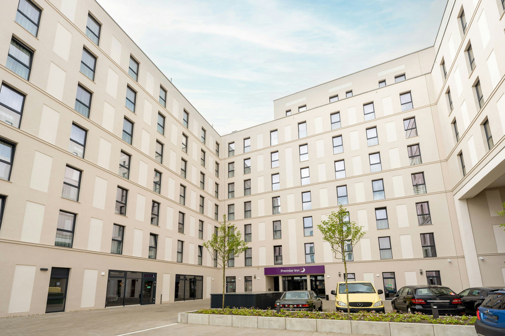 Premier Inn Berlin Airport 6/43