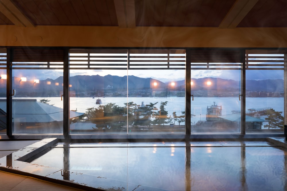 Hotel Miyajima Villa 27/50
