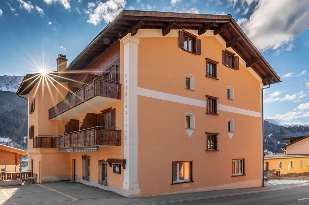 Madrisa Lodge 3/62