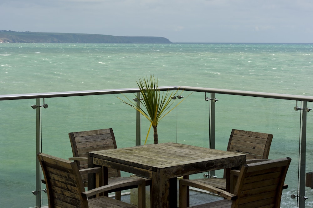 Cliff House Hotel 38/50