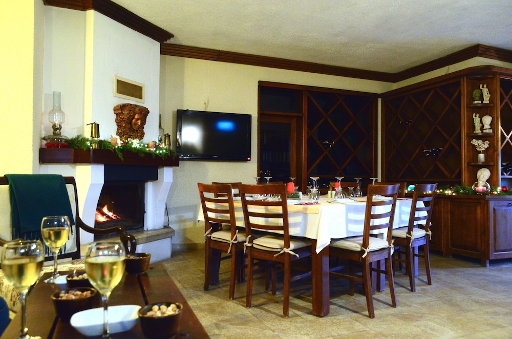 Ada Bacchus Hotel 21/50