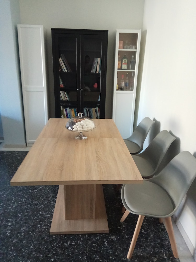 Grandma Vasiliki Rooms To Let 36/55