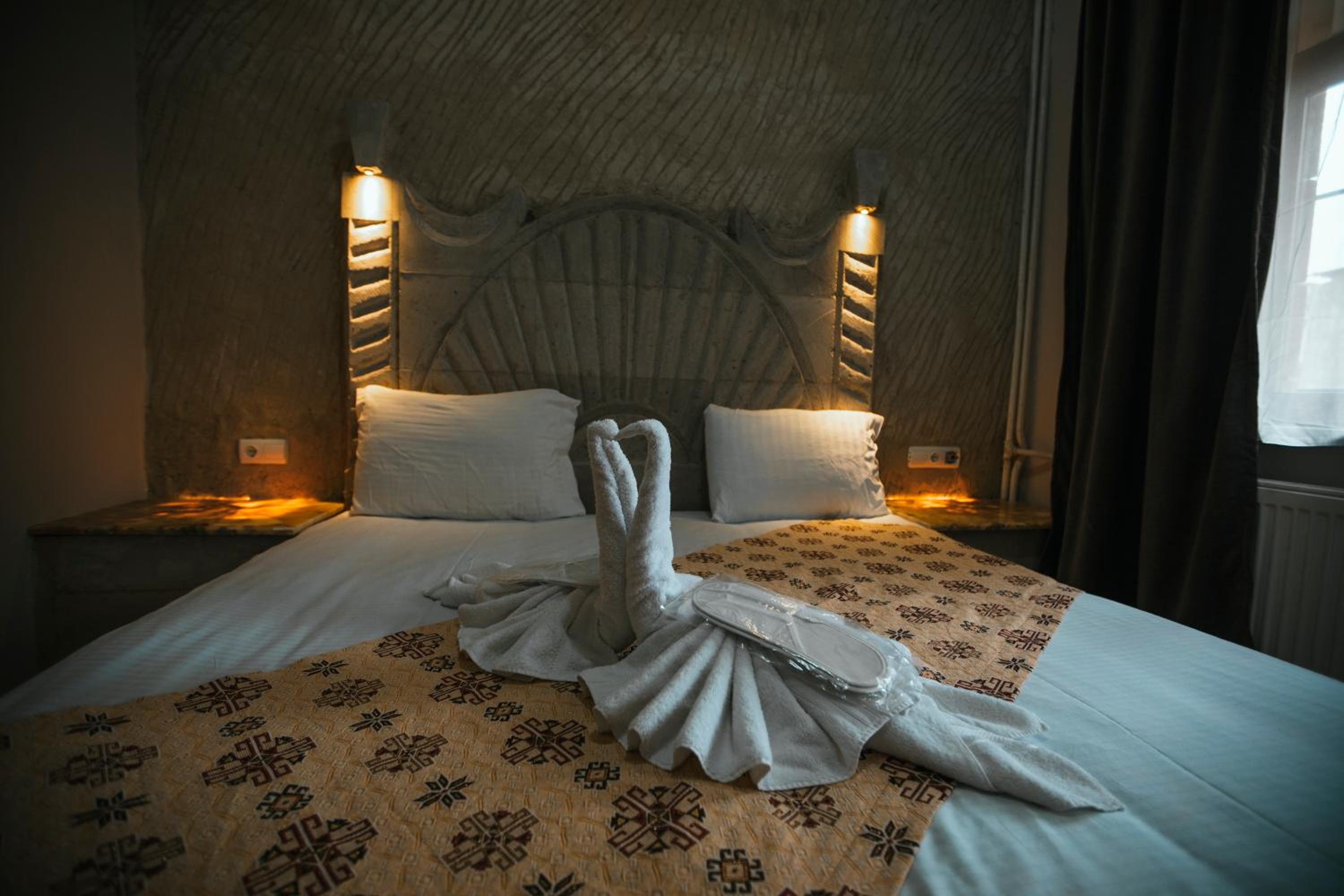 Tulpar Hotel 8/20