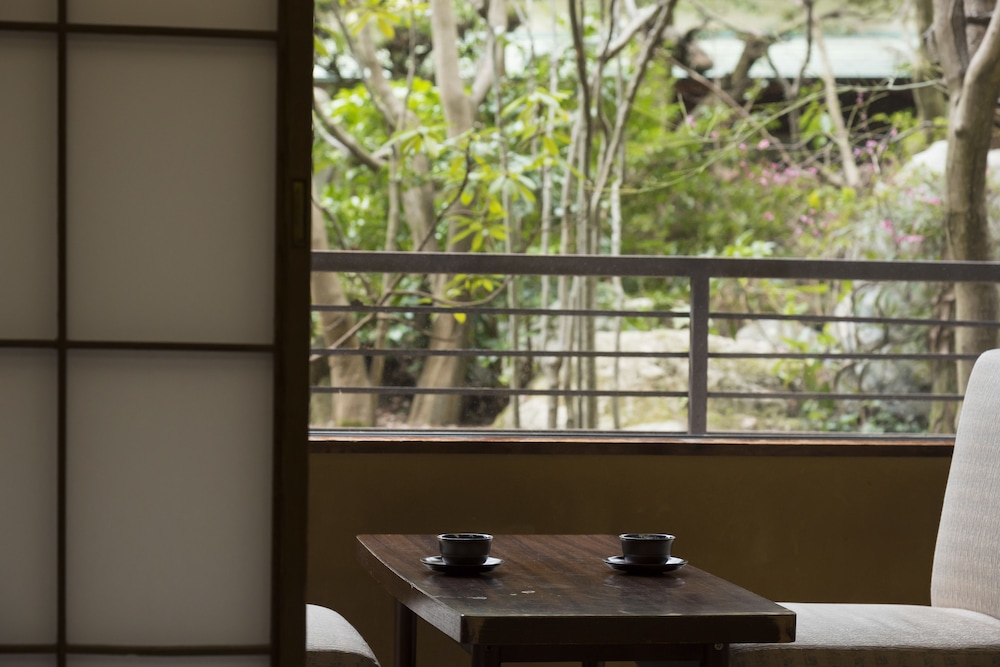 Awazu Onsen Kitahachi 37/47