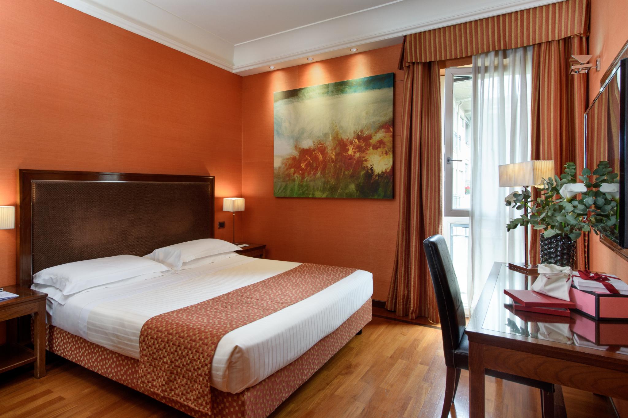 Double/Twin Room with view