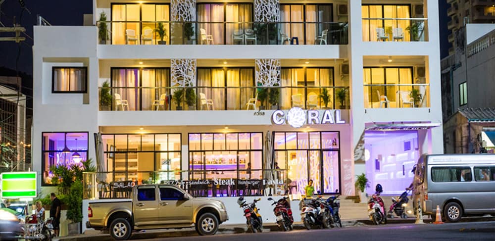 Coral Inn 4/33