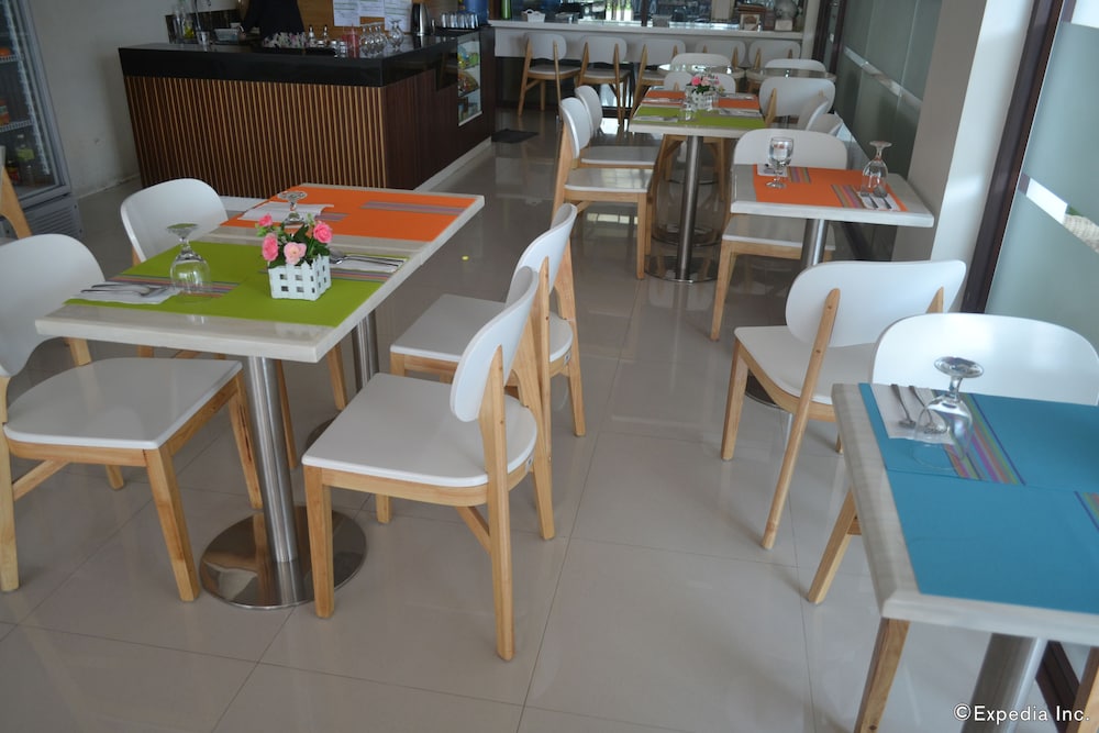 Casa Rafael Business Inn 44/50