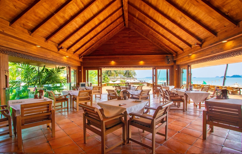 Santhiya Koh Chang Resort 58/75