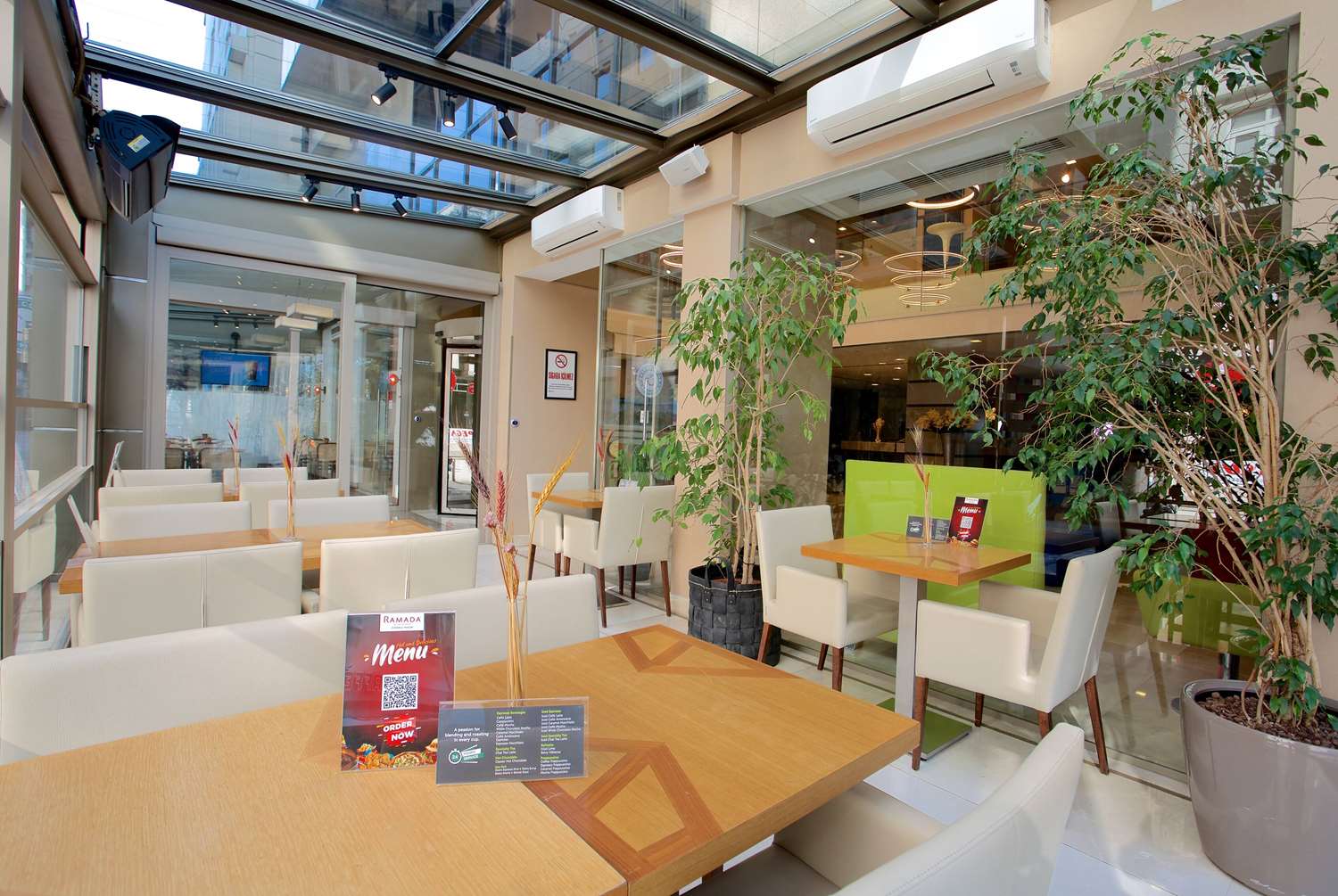 Ramada By Wyndham Istanbul Taksim 21/32