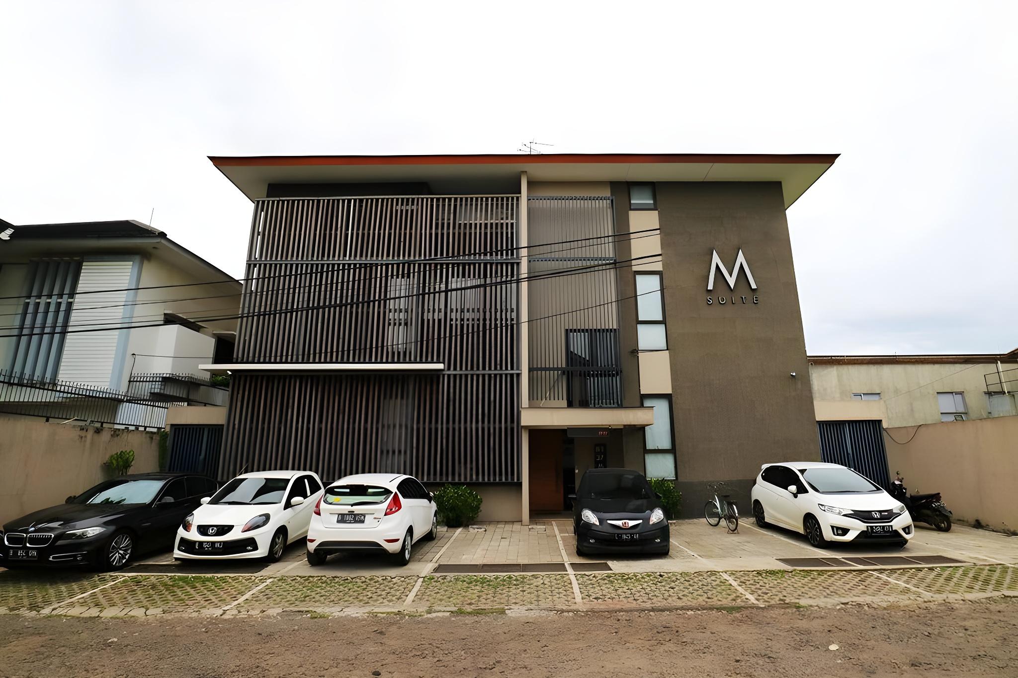 M Suite 22/22