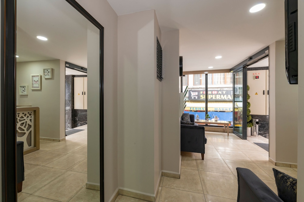 Taksim Peri Suite 50/50