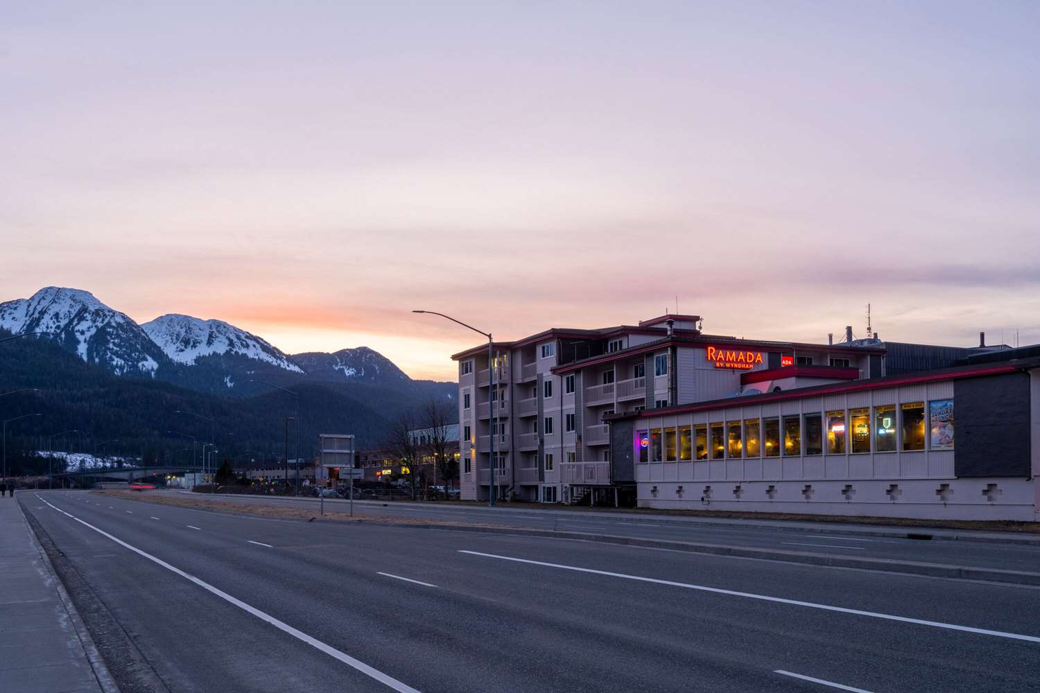 Ramada by Wyndham Juneau 8/61