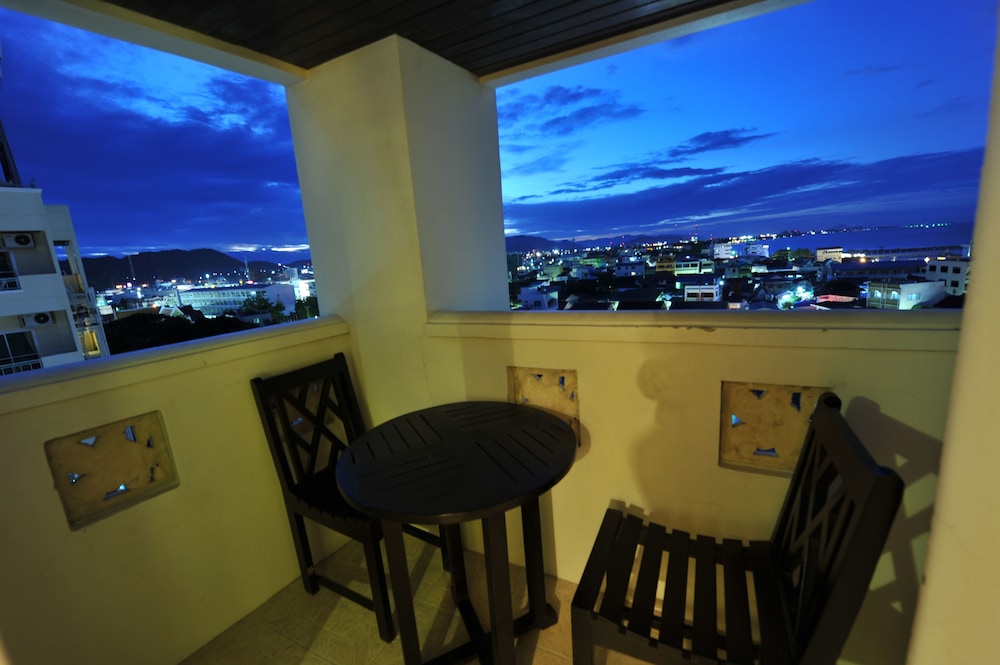 Fresh Inn Hotel 55/64