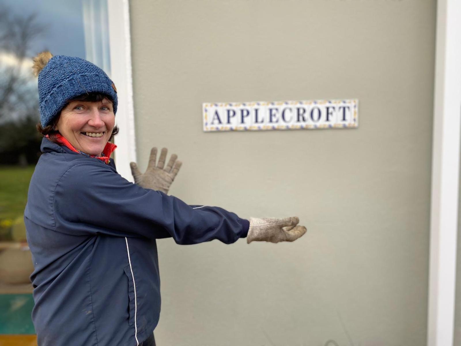 Applecroft House photo1