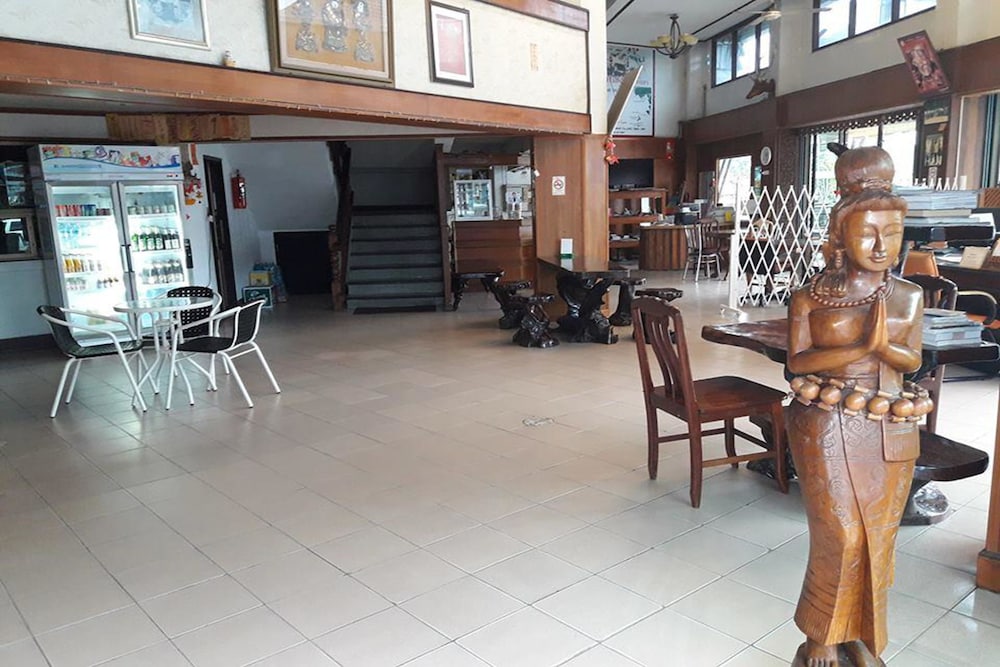 Krabi Grand Hotel 40/48