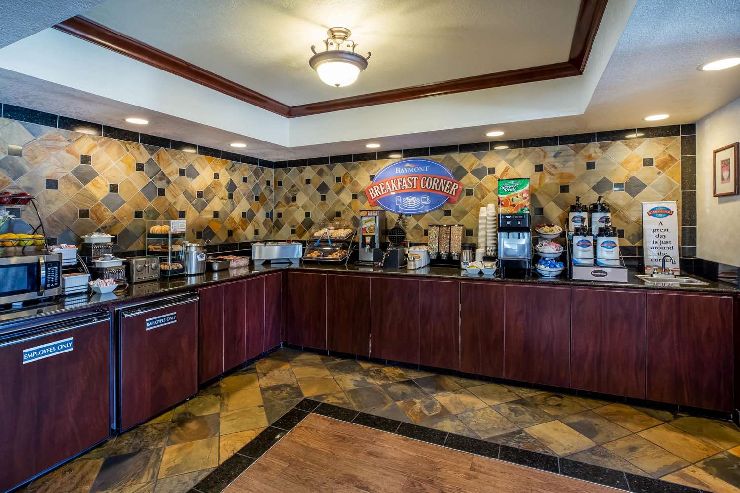 Baymont by Wyndham Yakima Riverfront 11/51