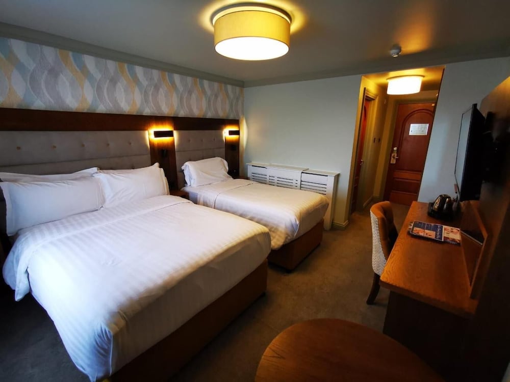 BRIDGE HOUSE HOTEL, LEISURE CLUB & SPA 4/45