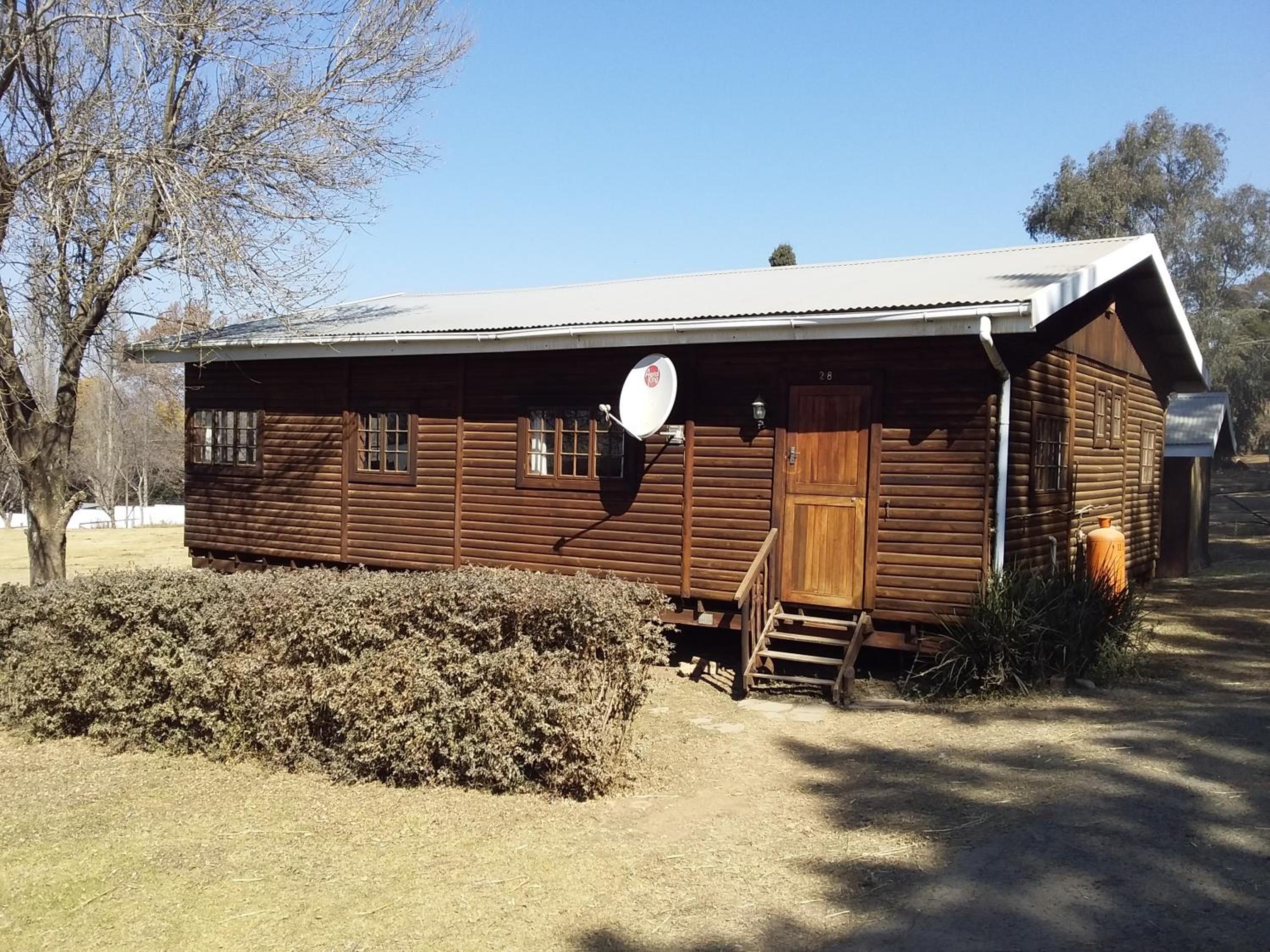 Blue Haze Country Lodge 2/50