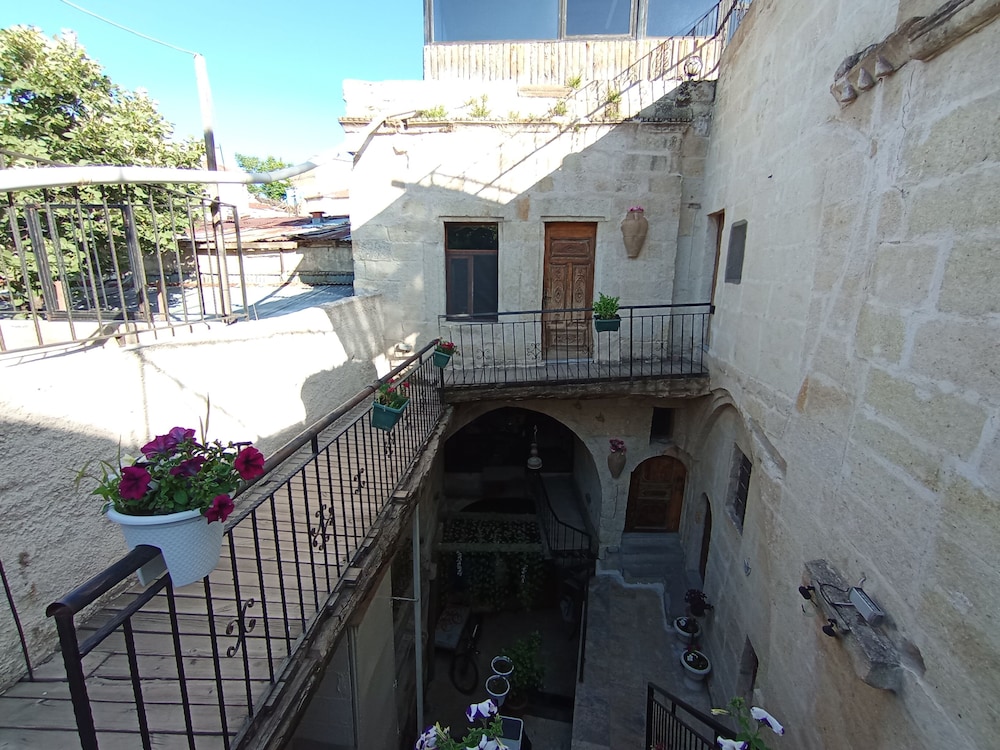 Sandik Cave Hotel 35/50