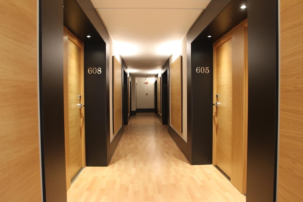 Hotel Alcantara 10/24