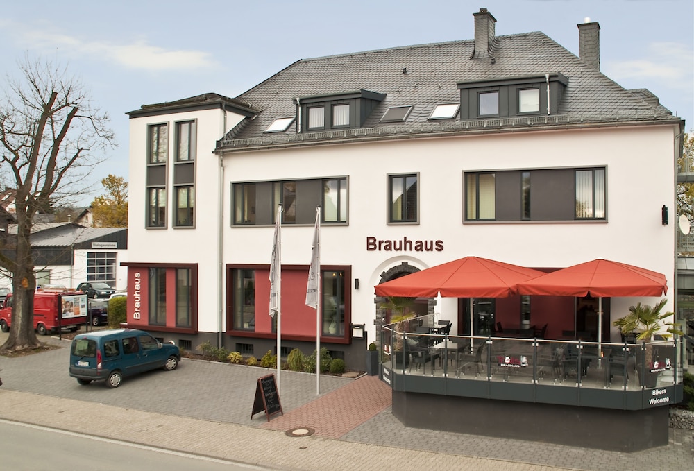 TROLL'S BRAUHAUS HOTEL 1/60
