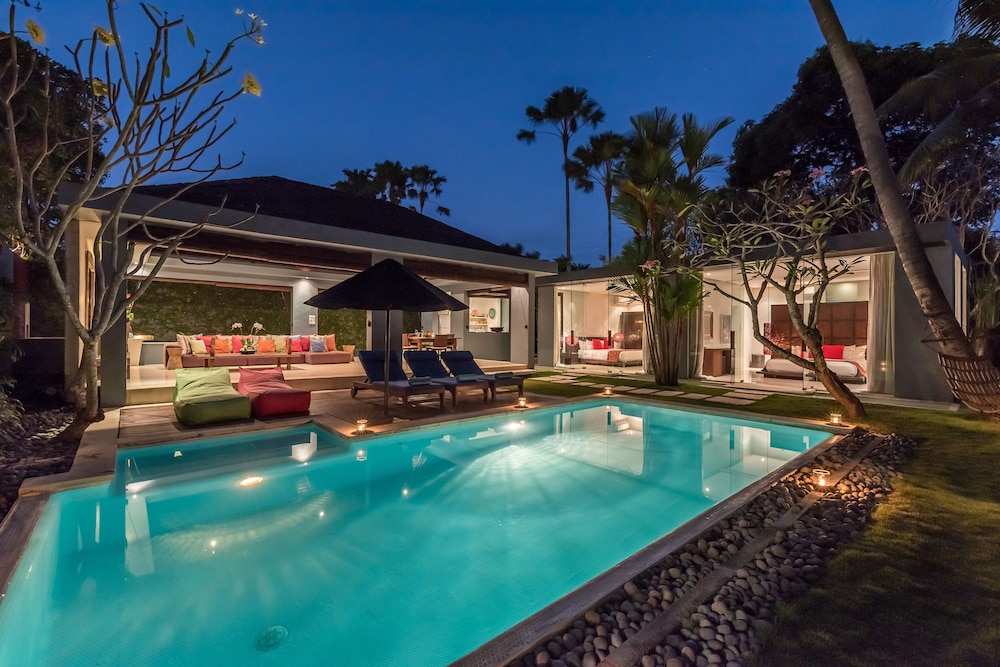 KEMBALI VILLAS 43/50