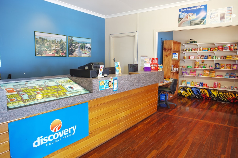Discovery Parks - Lake Bonney 11/52