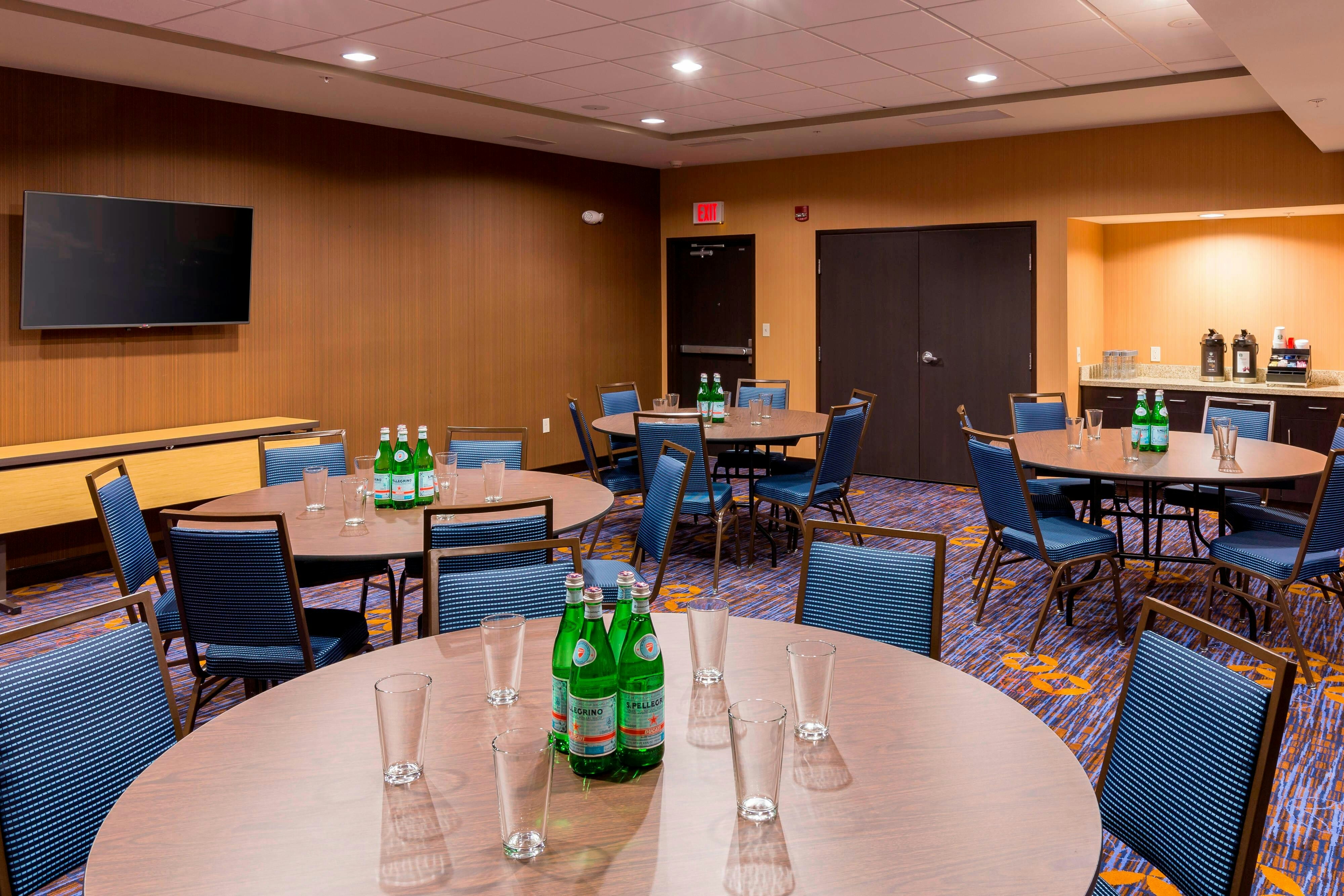 Courtyard by Marriott Bismarck North 9/12