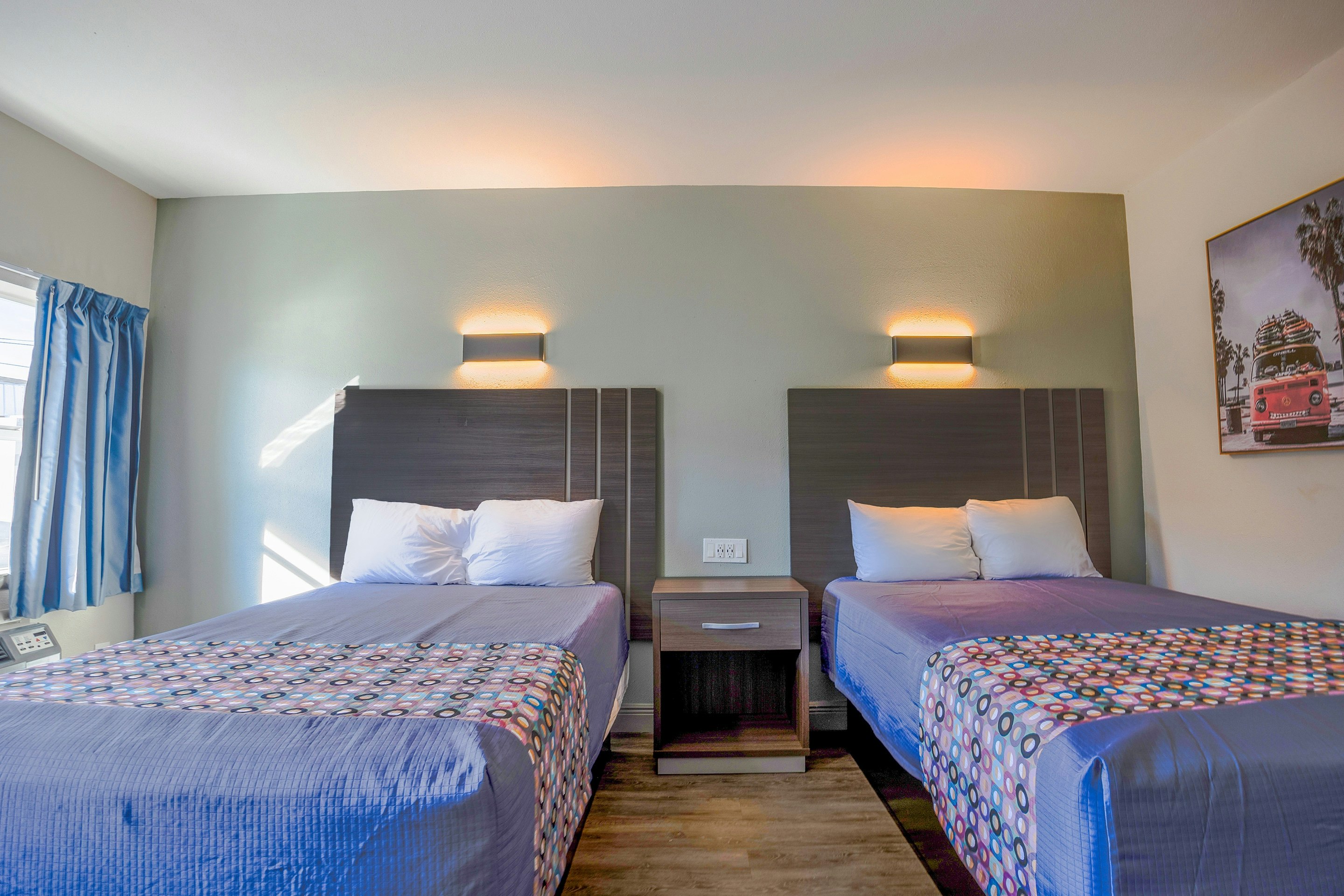 2 Full Beds Non-Smoking