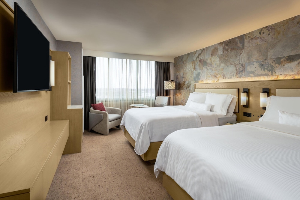 The Westin Tysons Corner 5/55