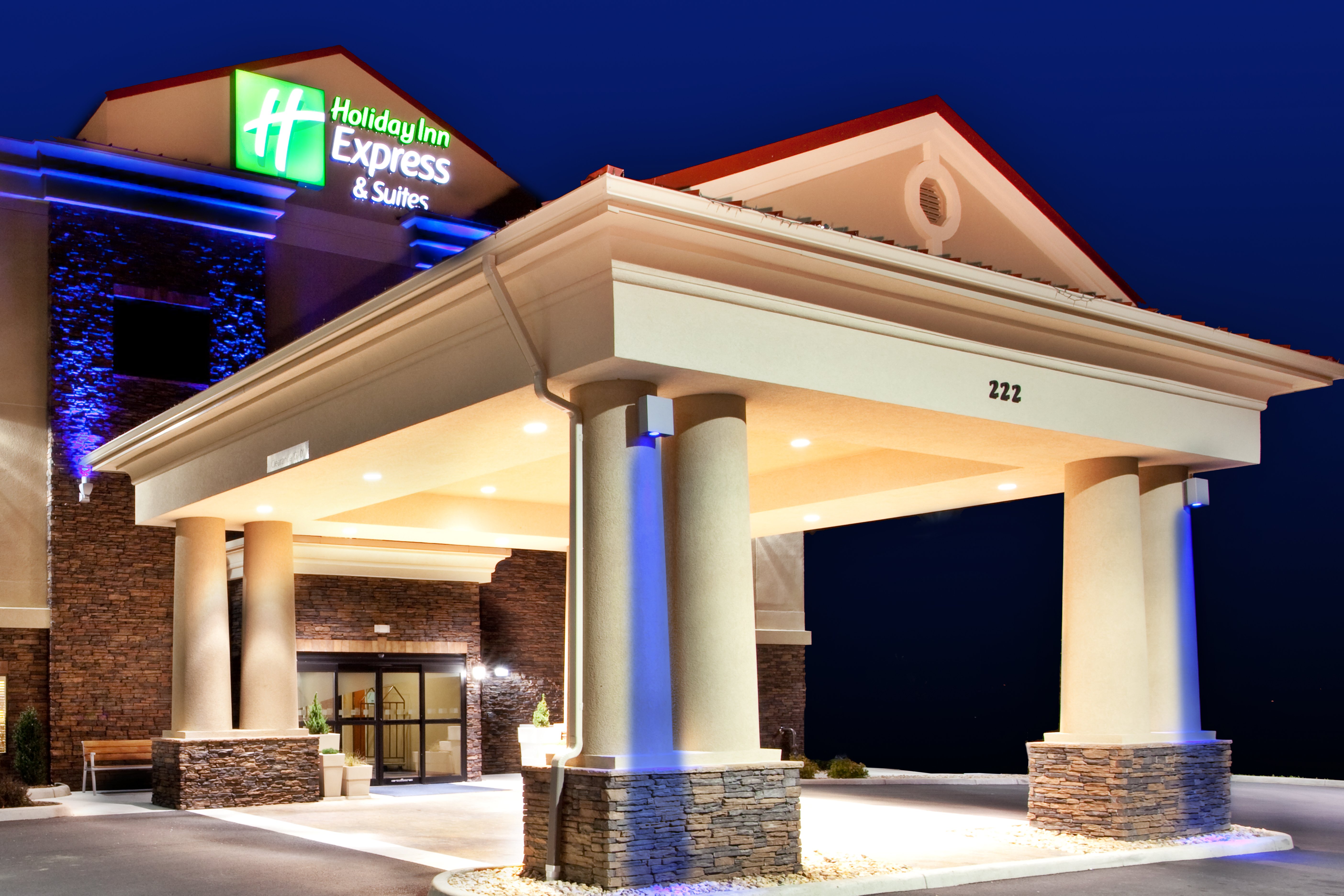 Holiday Inn Express Hotel Suites Lewisburg 1/16
