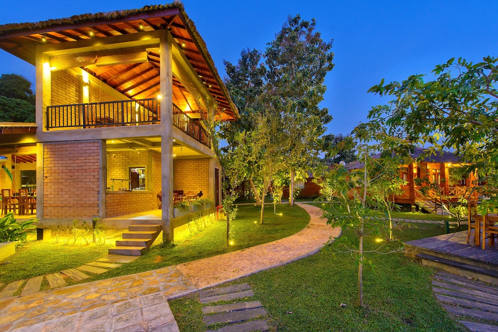 Karunakarala Ayurveda Spa & Resort 39/50