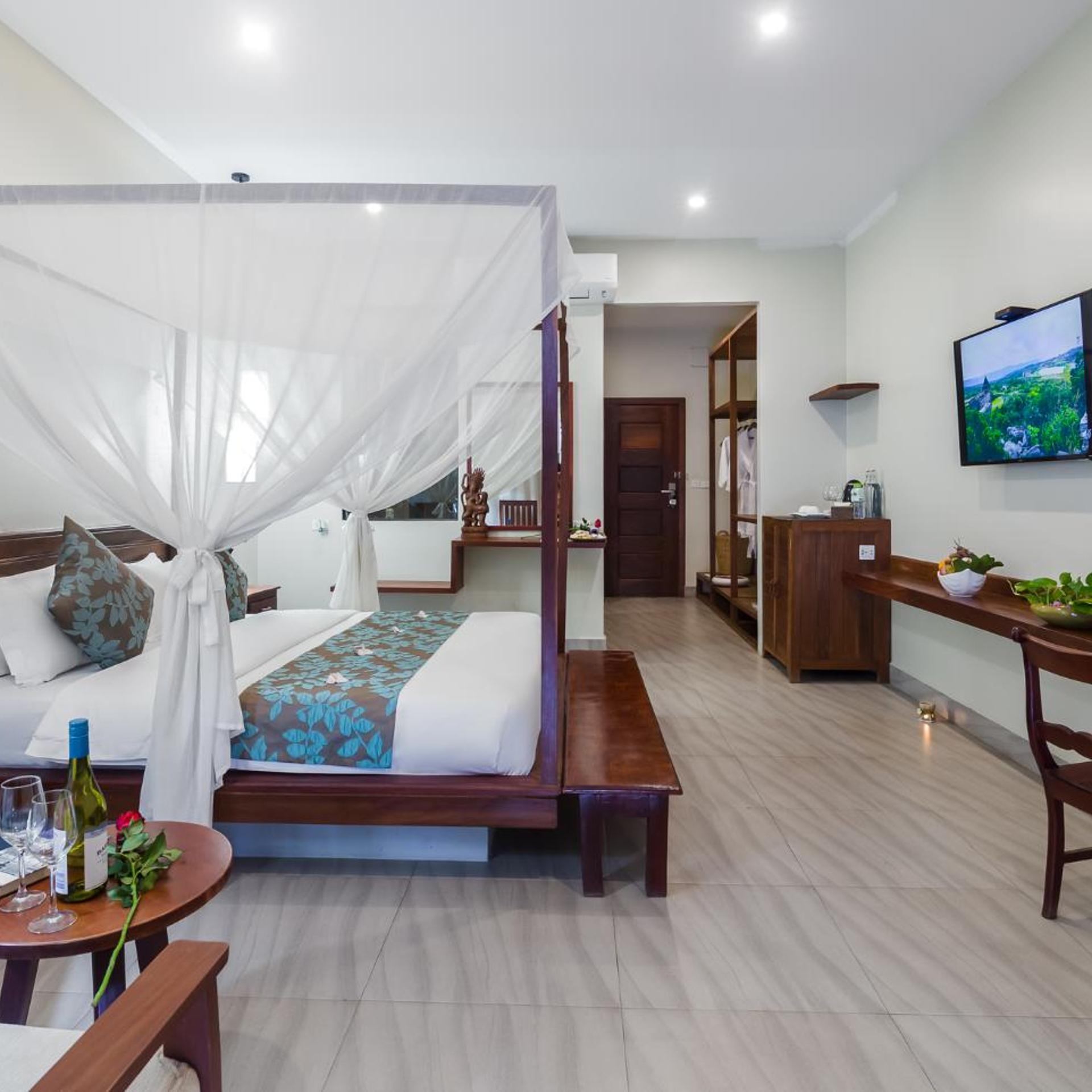 Premier, Deluxe, Double Bed, Bayon Modern Residence 5/10